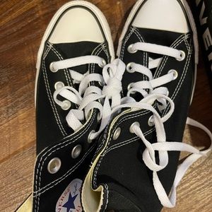 Black high top converse